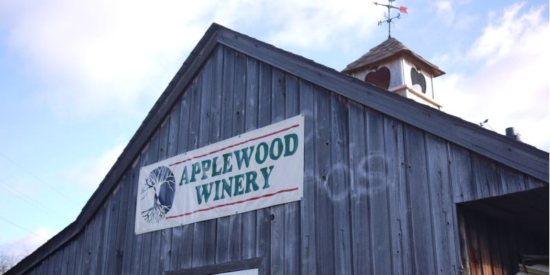 15 Incredible Wineries in the Hudson Valley